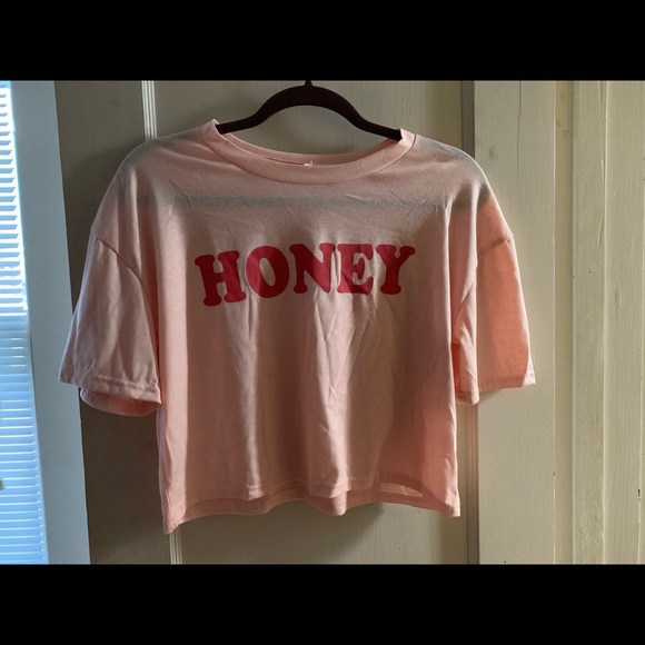 Tops - Pink & burgundy honey crop top 🍯